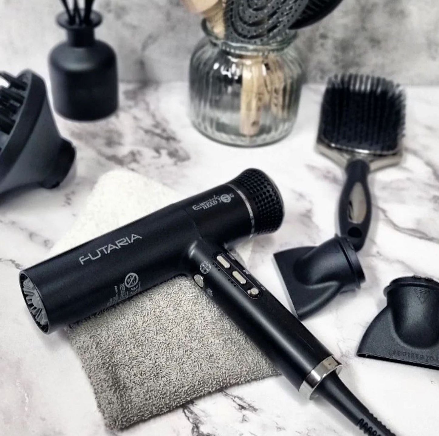 Head Jog Futaria Hair Dryer - Black Hair Dryer Head Jog